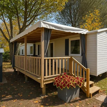 Mobil-Home Tout Confort Camping 4 Etoiles * Gastes