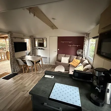Mobil-Home Tout Confort Camping 4 Etoiles * Gastes